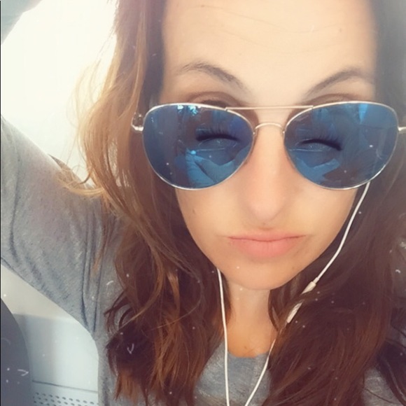 Meet your Posher, Deeann - Picture 14 of 17